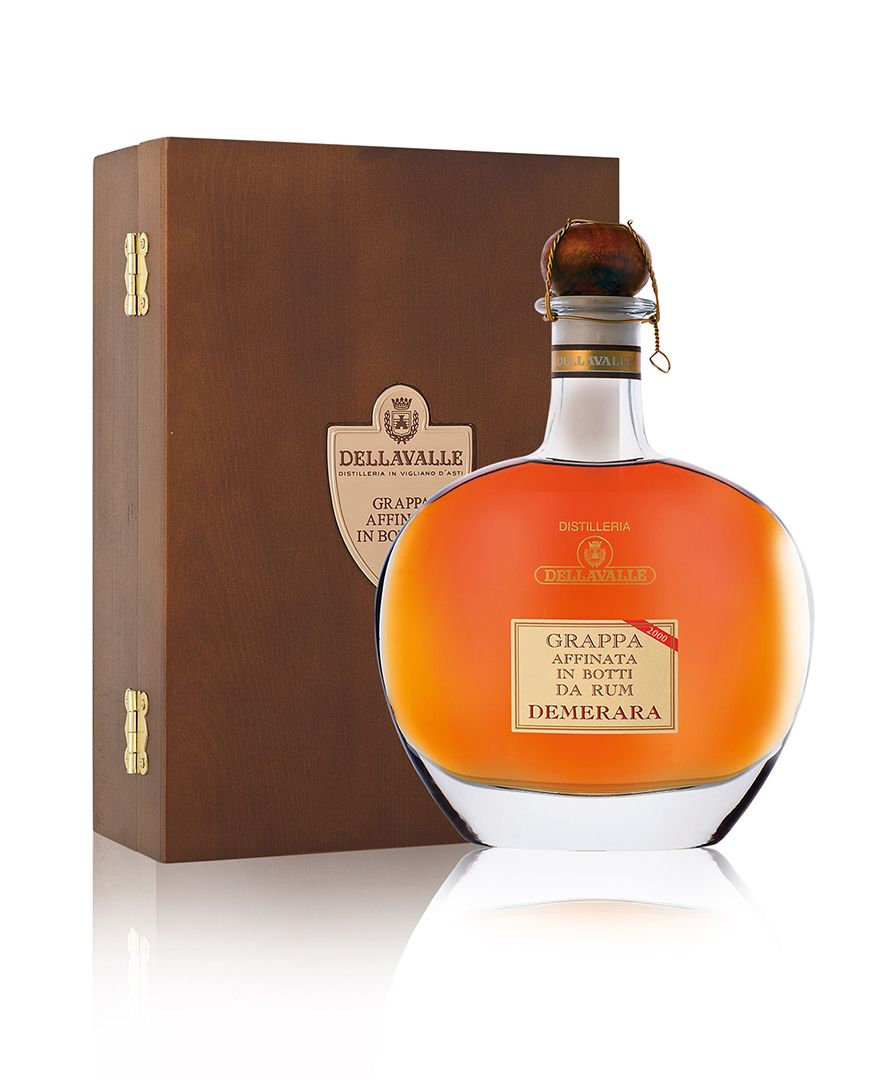 Grappa Affinata in Botti di Rum